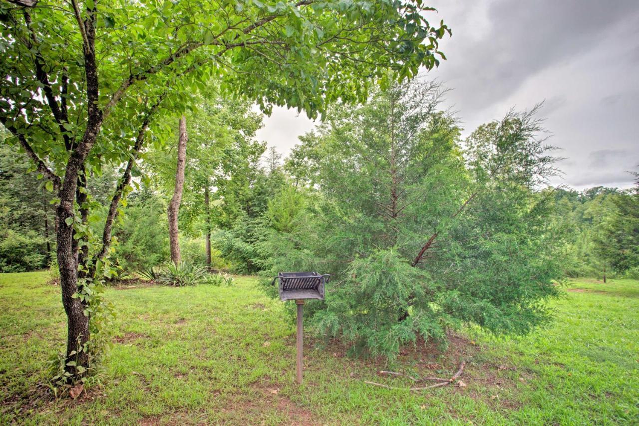 Mill Spring Cabin Near Parker-Binns Winery! Екстер'єр фото